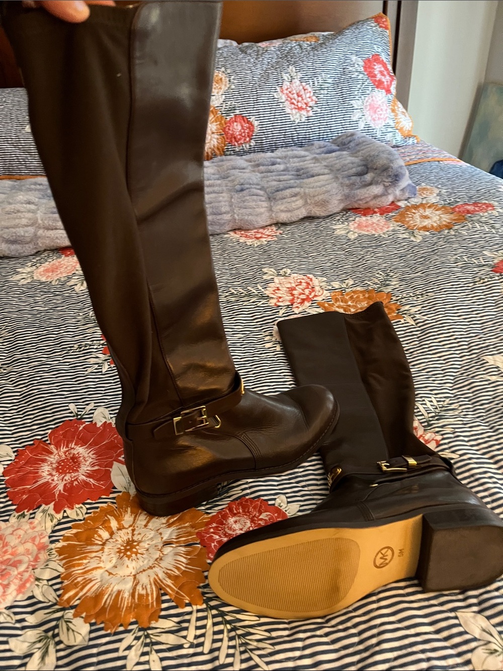 Michael Kors Brown Leather Riding Boots in great condition/beautiful